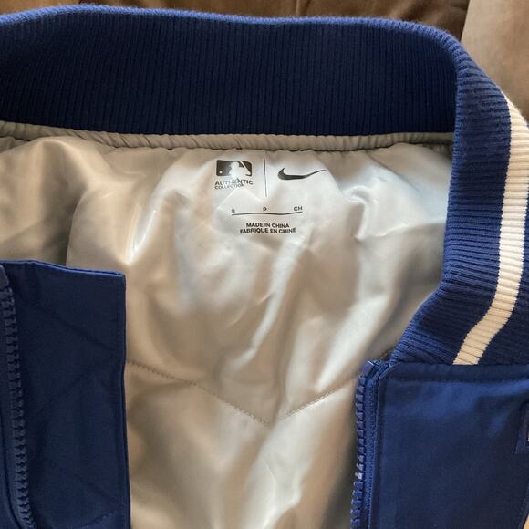 Authentic Los Angeles Dodgers Blue On Field Performance Jacket Men Small NEW NWT - Picture 6 of 12